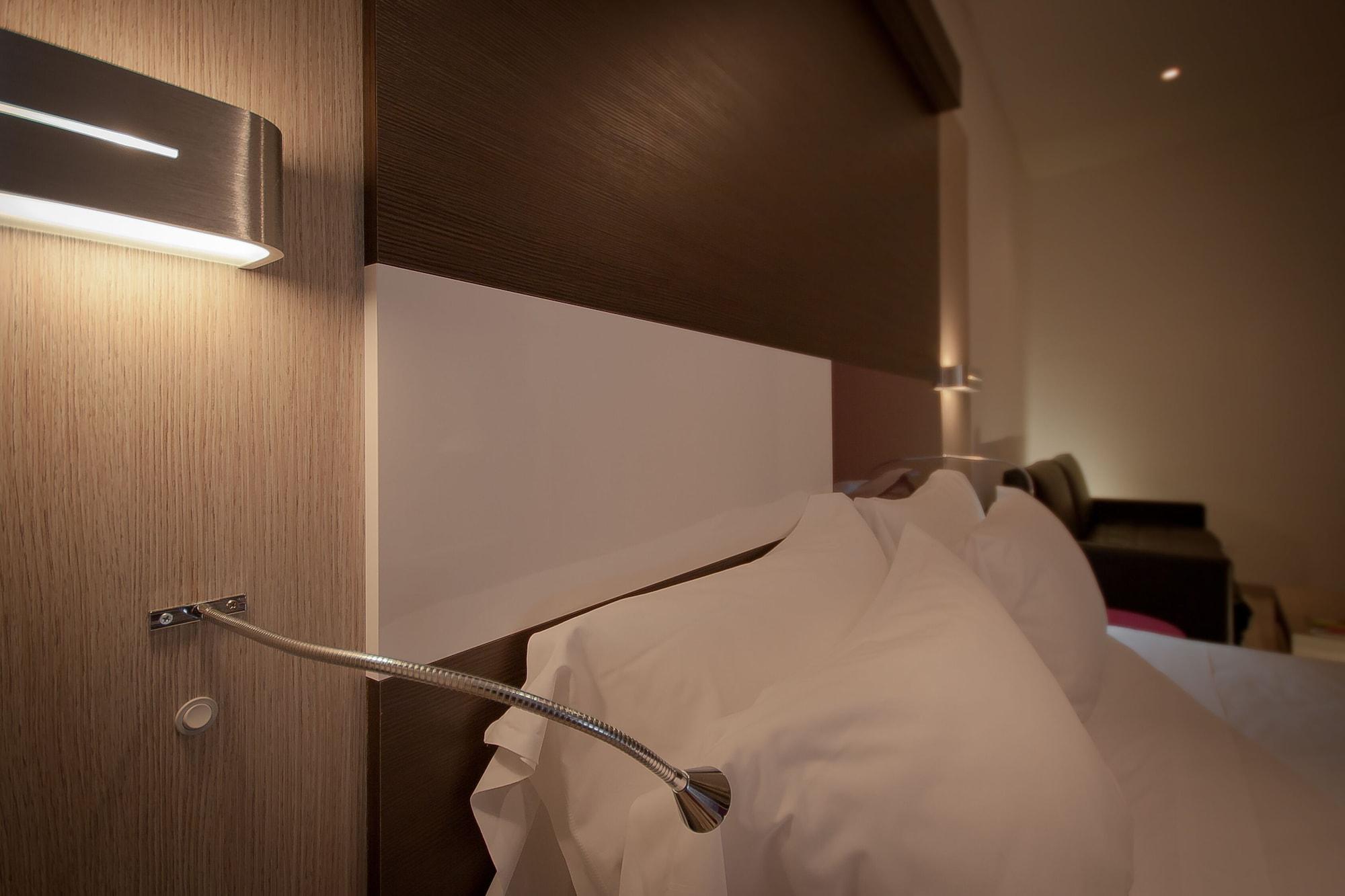 Genius Hotel Downtown Milan Bagian luar foto