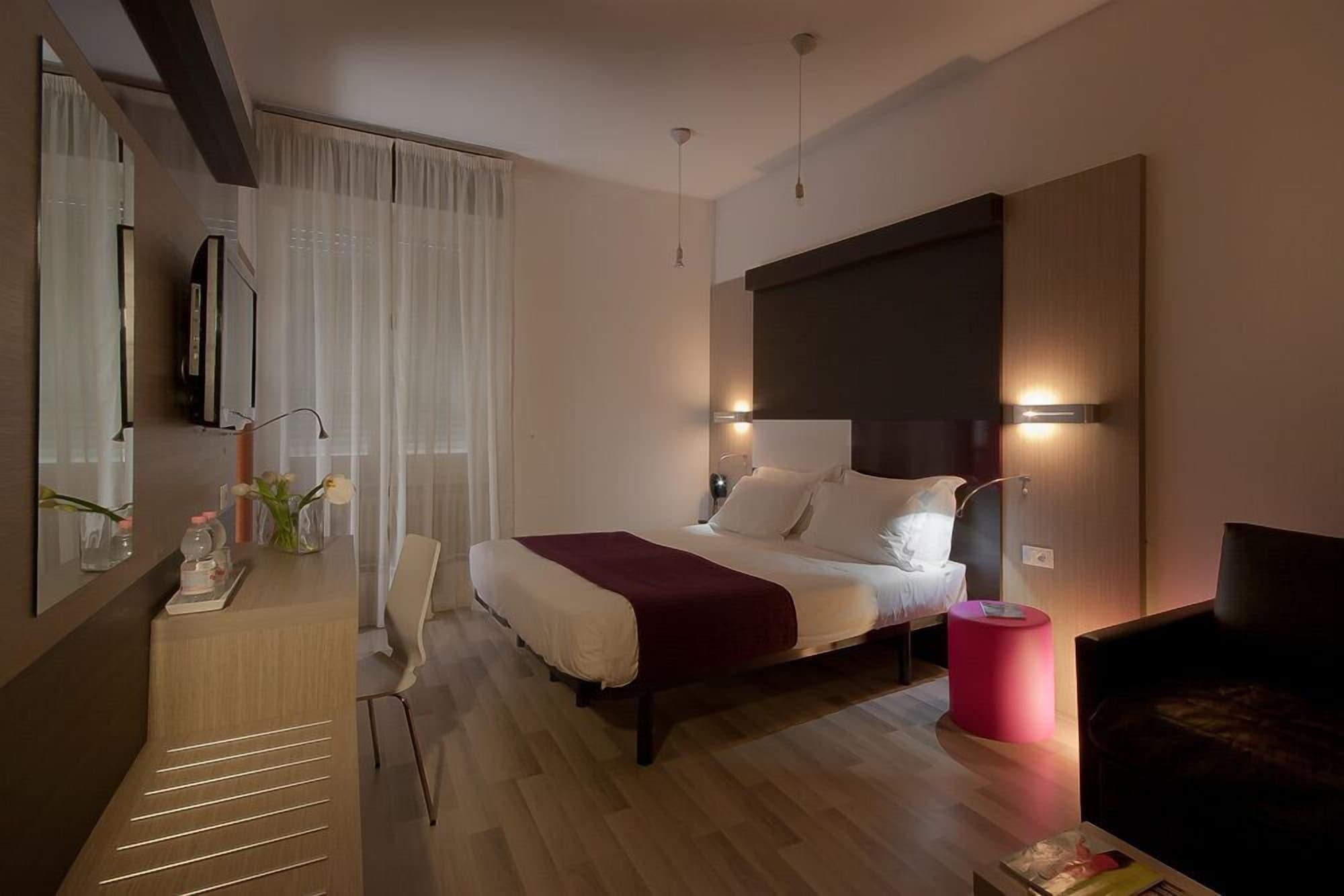 Genius Hotel Downtown Milan Bagian luar foto